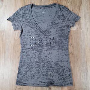 🔹️DASH Gray & Silver 'Dash' Vneck Short Sleeve Tshirt Small